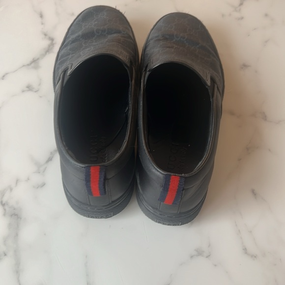 Gucci GG Supreme Slip-On 'Black' - Picture 2 of 5